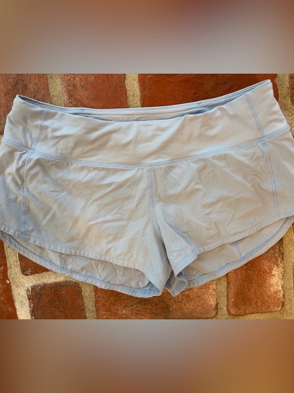 Lululemon light blue Speed Up shorts size 6